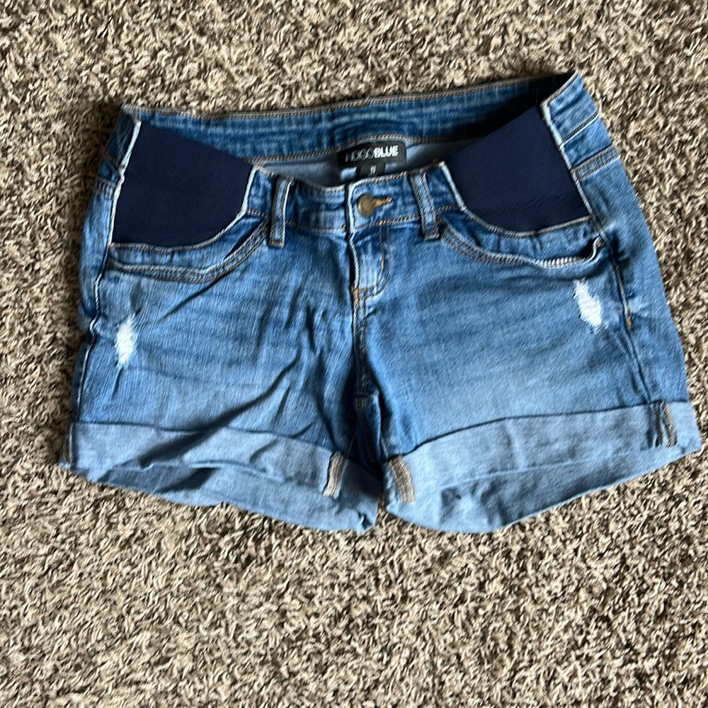 Small Maternity jean shorts